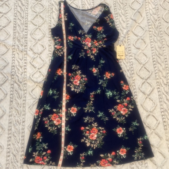 St Johns Bay Floral Dress - Picture 6 of 6